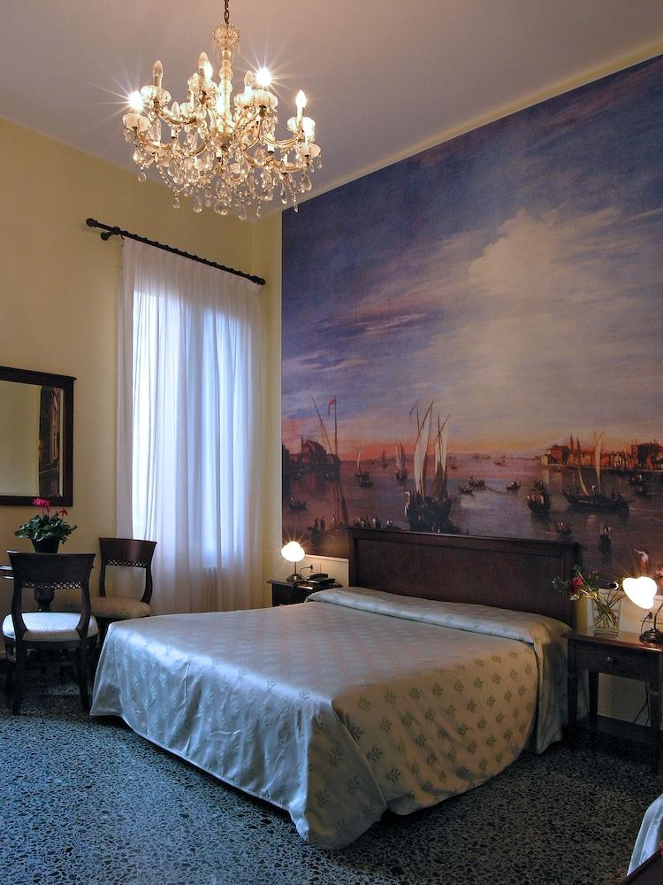 Ca' Centopietre Venedig Eksteriør billede