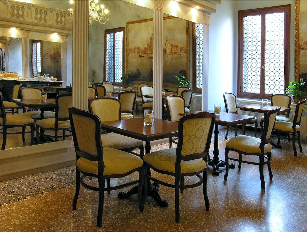Ca' Centopietre Venedig Eksteriør billede
