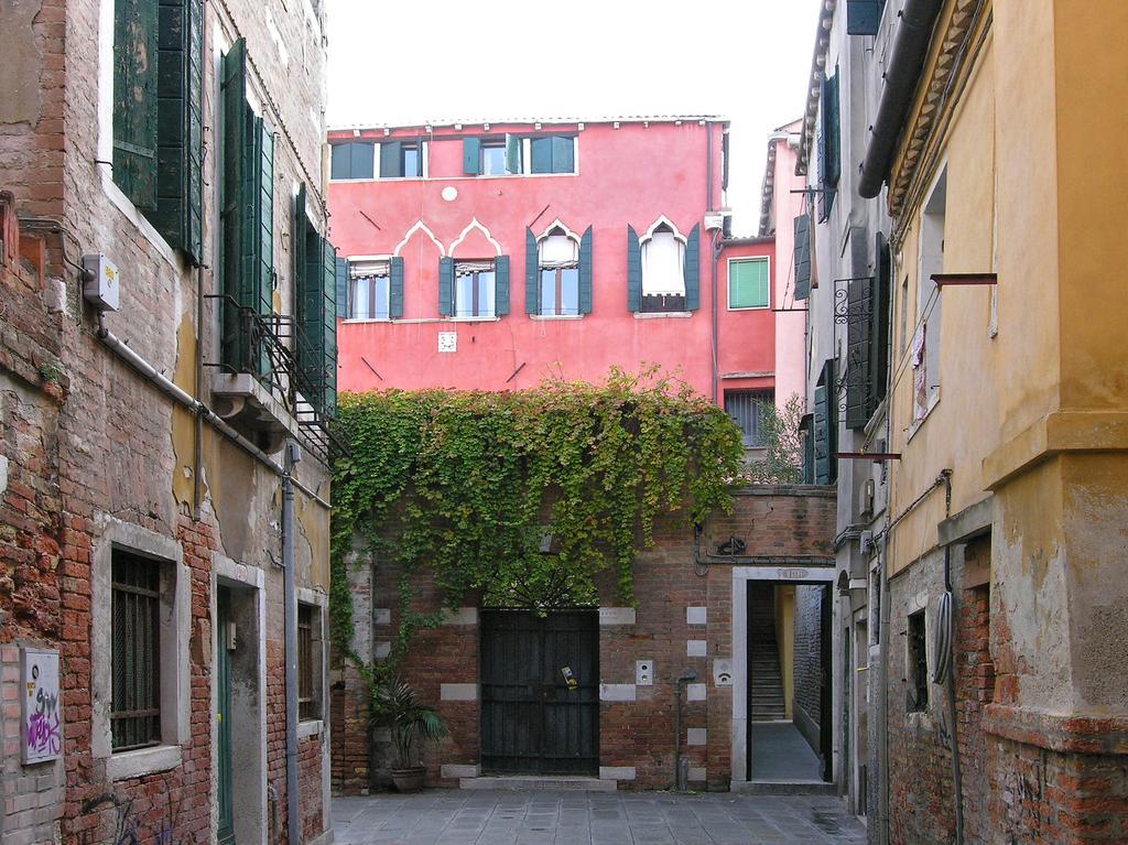 Ca' Centopietre Venedig Eksteriør billede